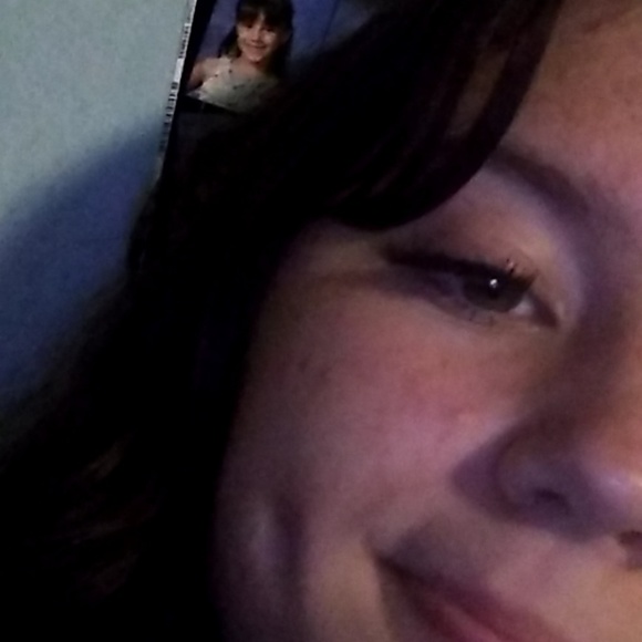 Meet your Posher, Vivian - Picture 1 of 1